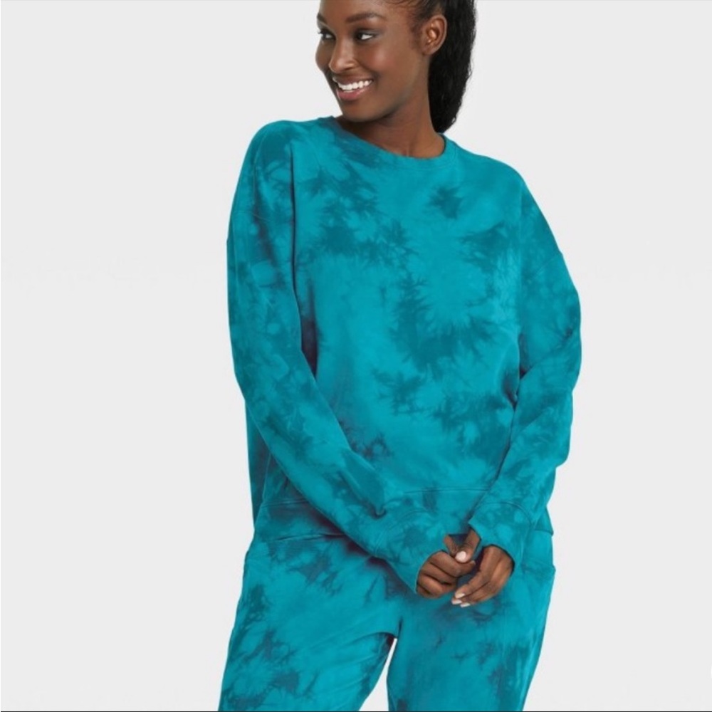 All in Motion Teal Tie-Dye Crewneck Pullover